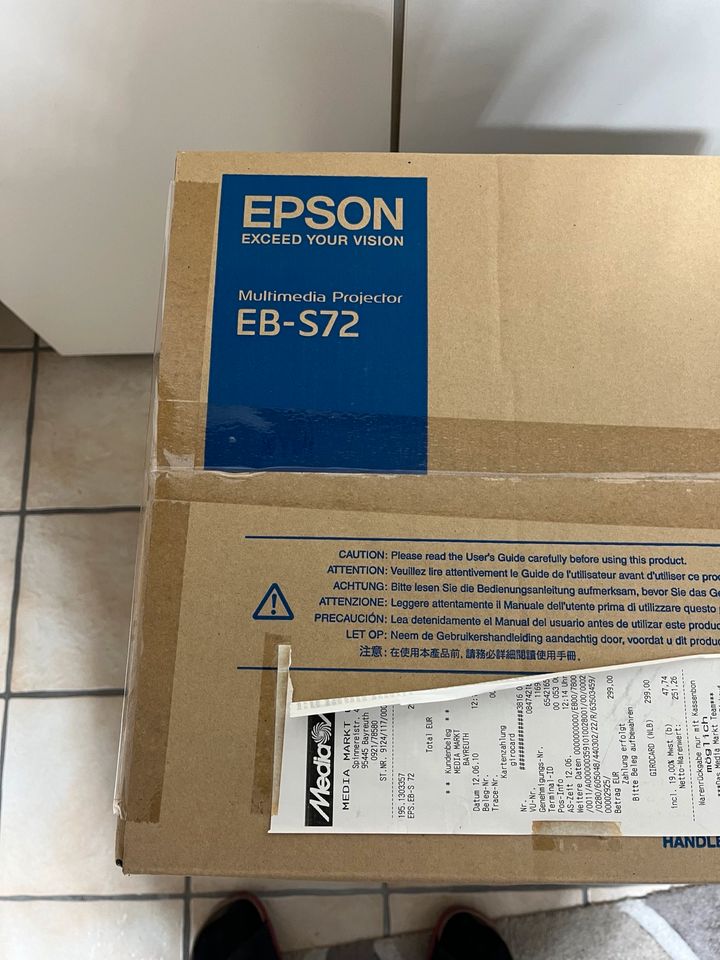 Beamer Epson EB S72 in Hummeltal