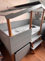 Neuwertiges Bett für Kinder 0,90x2,00 Neupreis 580€ Niedersachsen - Wendeburg Vorschau