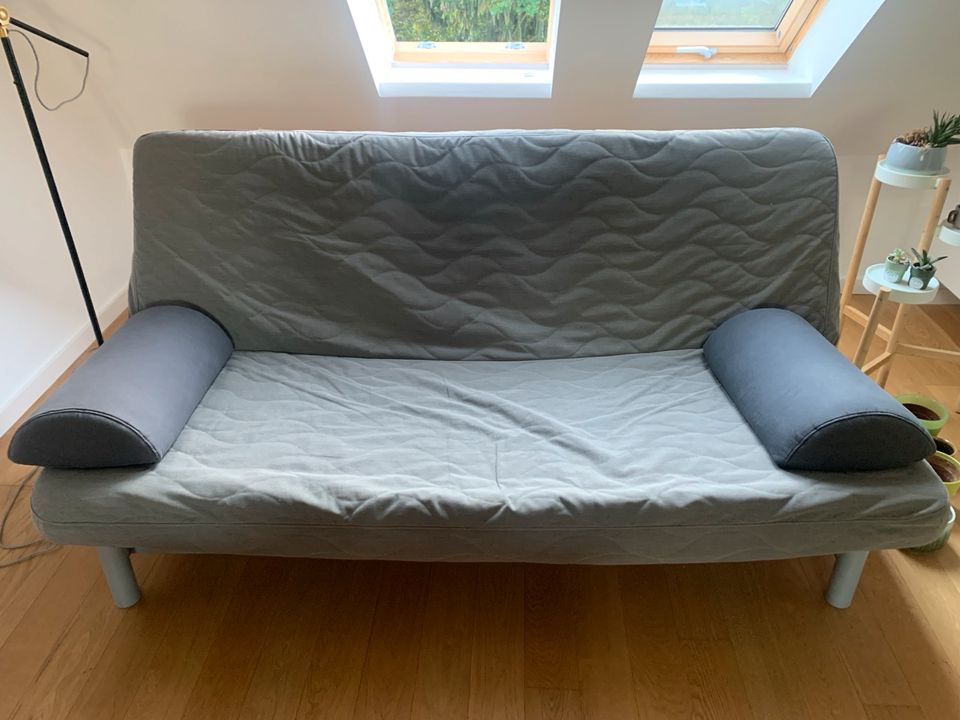 Ikea Schlafcouch/sofa Beddinge inklusive Bezug und 2 Seitenkissen in Berlin