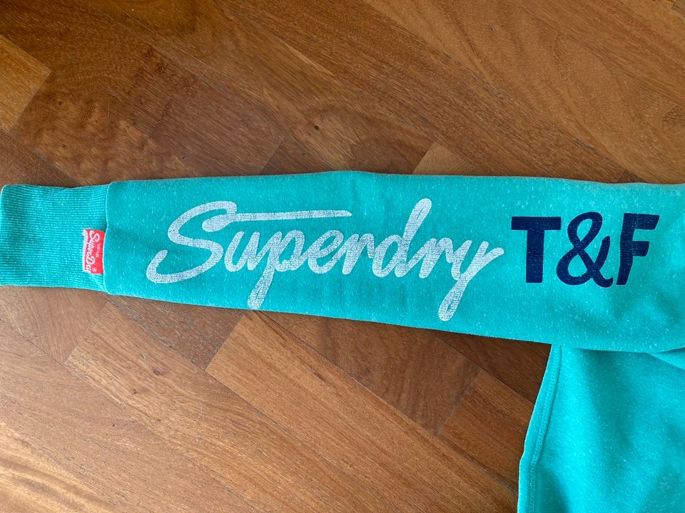 Superdry Sweatjacke snowy hot mint Gr. XXS in Neu Ulm