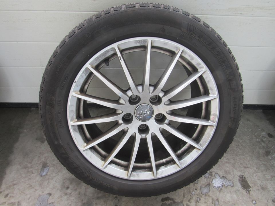 Orig. AUDI A5 8W Winterreifen Alufelgen 225/50 R17 8W0601025AE in Schmidgaden