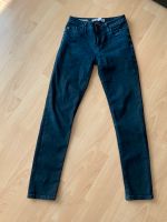 Blue Fire Jeans Modell Nancy 28/31 neu Hessen - Eschborn Vorschau