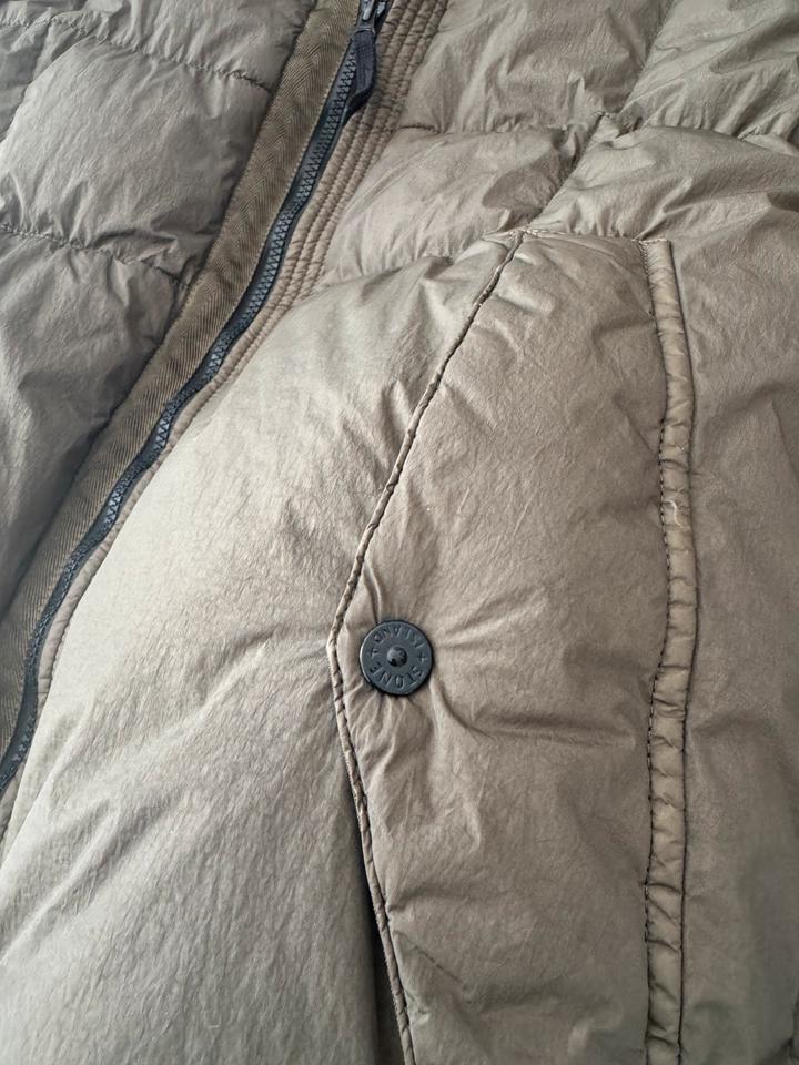 Daunenjacke von Stone Island mit Kapuze XL / XXL Winterjacke in Kirchheim unter Teck