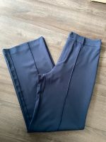 Stradivarius Stoffhose mit Mittelnaht Gr. 42 dunkelblau wie neu Nordrhein-Westfalen - Hamm Vorschau