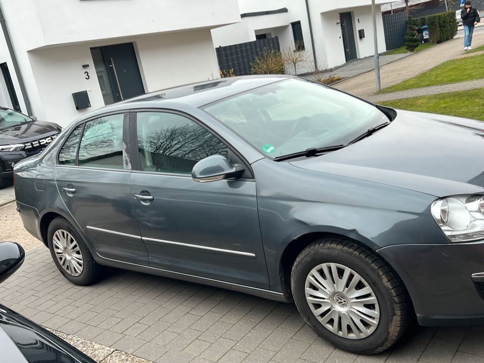 Vw Jetta 1,6 in Burgdorf