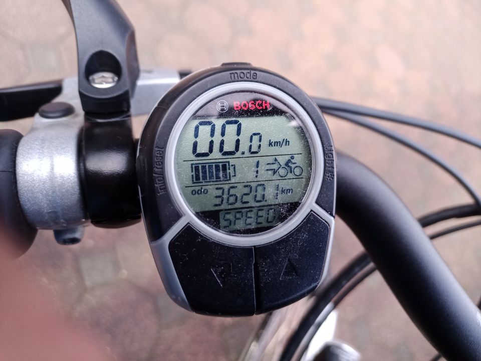 E-Bike Hercules Roberta 7 – Nur 3.620 Kilometer Gefahren RH49 in Kierspe