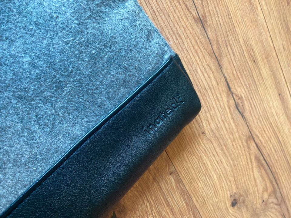 Laptoptasche 13 Zoll (22,5cm x 32cm) grau schwarz von Inateck in Hamburg