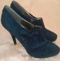 Blaue Ankle Boots Stiefelette in Wildlederoptik Größe 40 Bochum - Bochum-Nord Vorschau