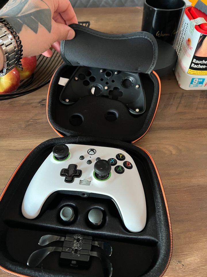 Xbox Fusion Controller in Offingen