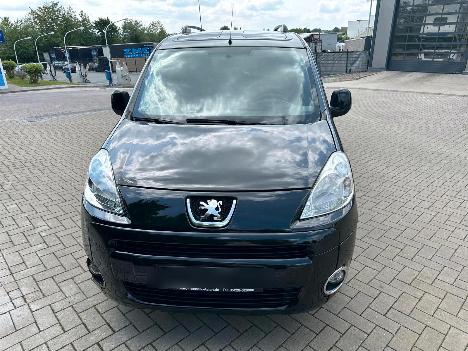 Abbildung des Autos Peugeot Partner Tepee