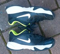 Tennis Sandplatzschuhe Gr. 25 Nike Niedersachsen - Hemmingen Vorschau