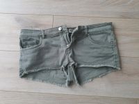 Jeansshorts khakigrau Größe 40 Berlin - Reinickendorf Vorschau