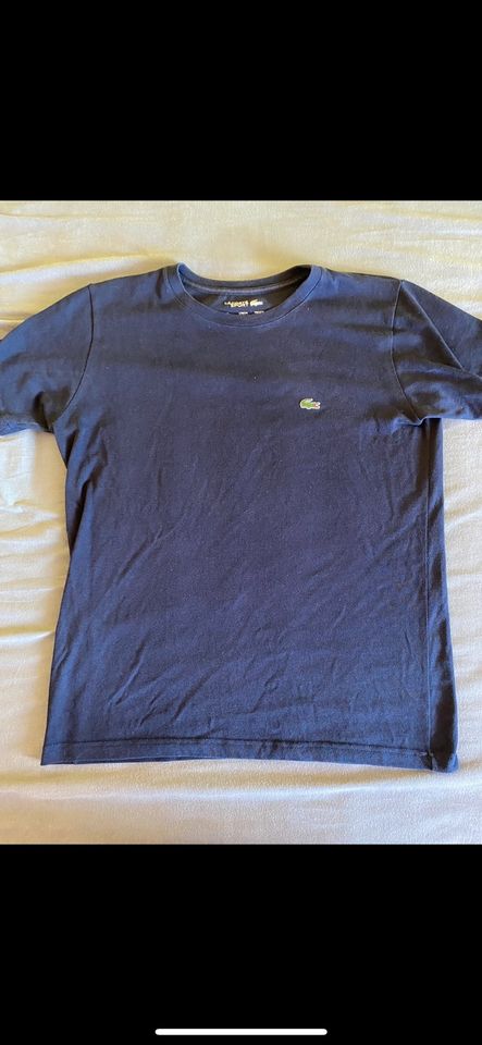 Lacoste T-Shirt in Moers