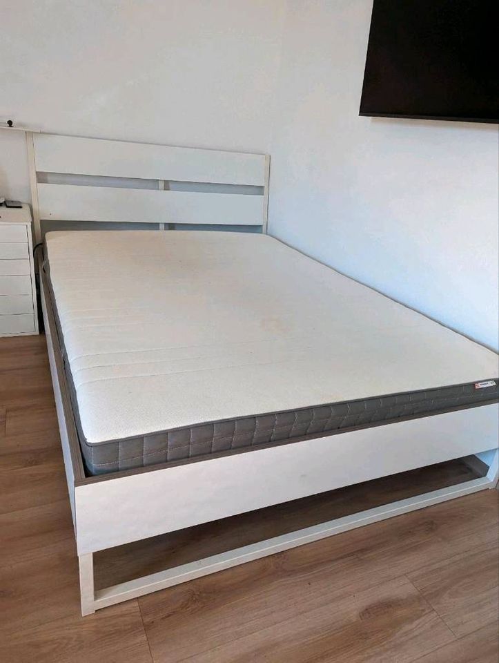 IKEA TRYSIL Bett 140x200cm inkl. Lattenrost und Matratze in Ulm