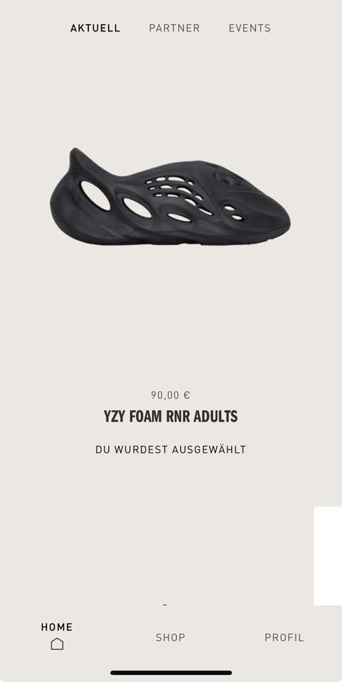 Yeezy Foam Runner Onyx in Mainz