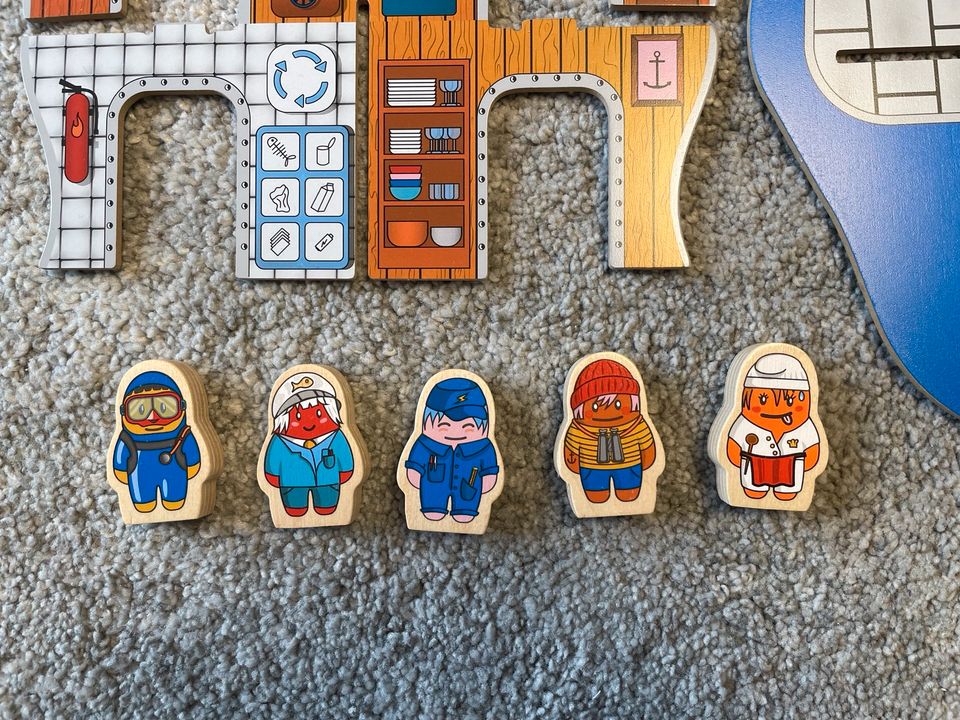 IKEA BLÅVINGAD Spielzeug U-Boot für (Klein-)Kinder, neuwertig in Grafschaft