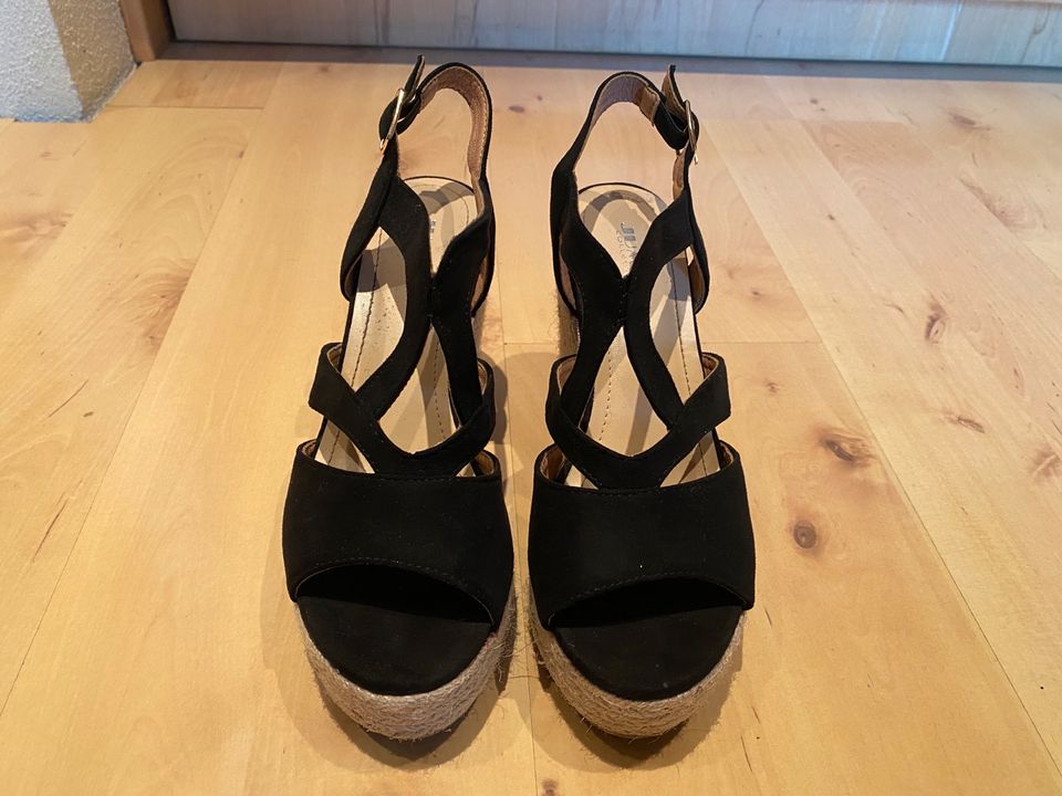 Jumex Wedges Keilabsatz High Heels Sandaletten wie NEU in Weismain