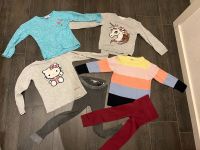 4 Pullover 2 Leggins Feinstrick H&M Einhorn Hello Kitty Gr. 104 Niedersachsen - Jesteburg Vorschau