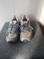 ASICS Gel-Kyrios US 7,5/EU 40,5 Hessen - Königstein im Taunus Vorschau