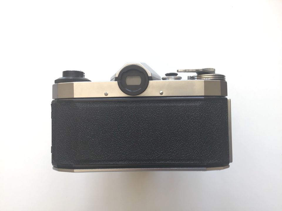 Praktica Nova B Kamera Exaktar 135mm 2,8 Carl Zeiss Jena 50mm 2,8 in Karlsruhe