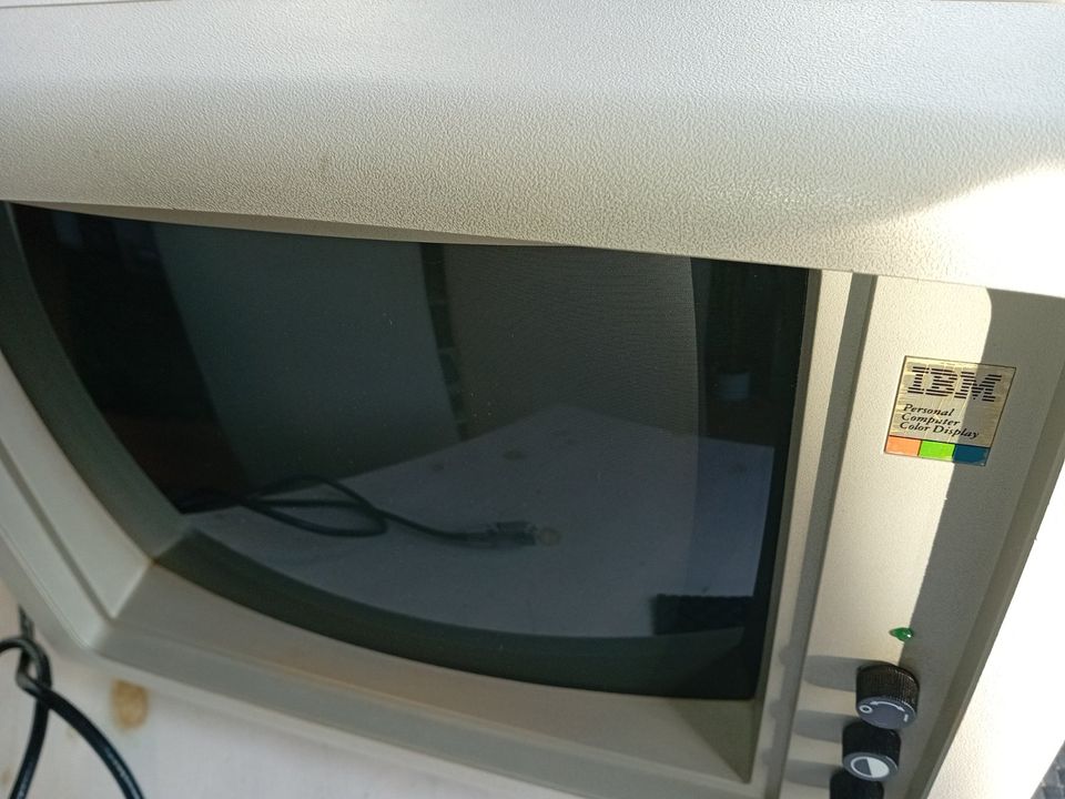 IBM 5153 CGA Monitor Color Topzustand und Funktion in Stuttgart