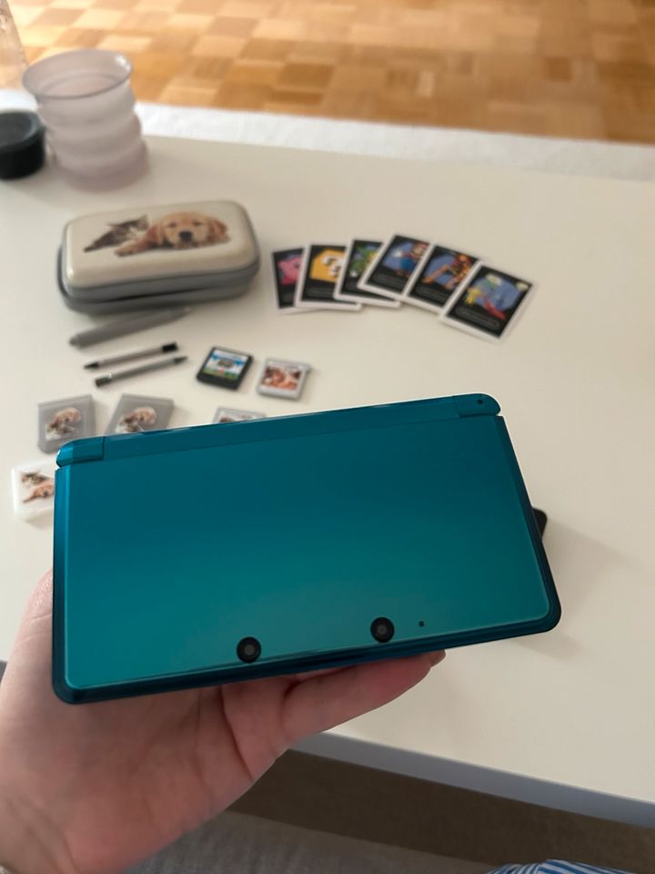 Nintendo 3DS Blau/ Türkis in Köln