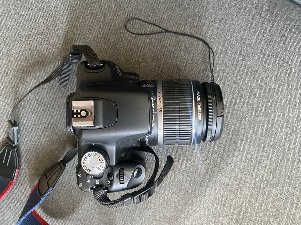 Canon Eos 500d + objektiv 18-55mm (wie neu) in Düsseldorf