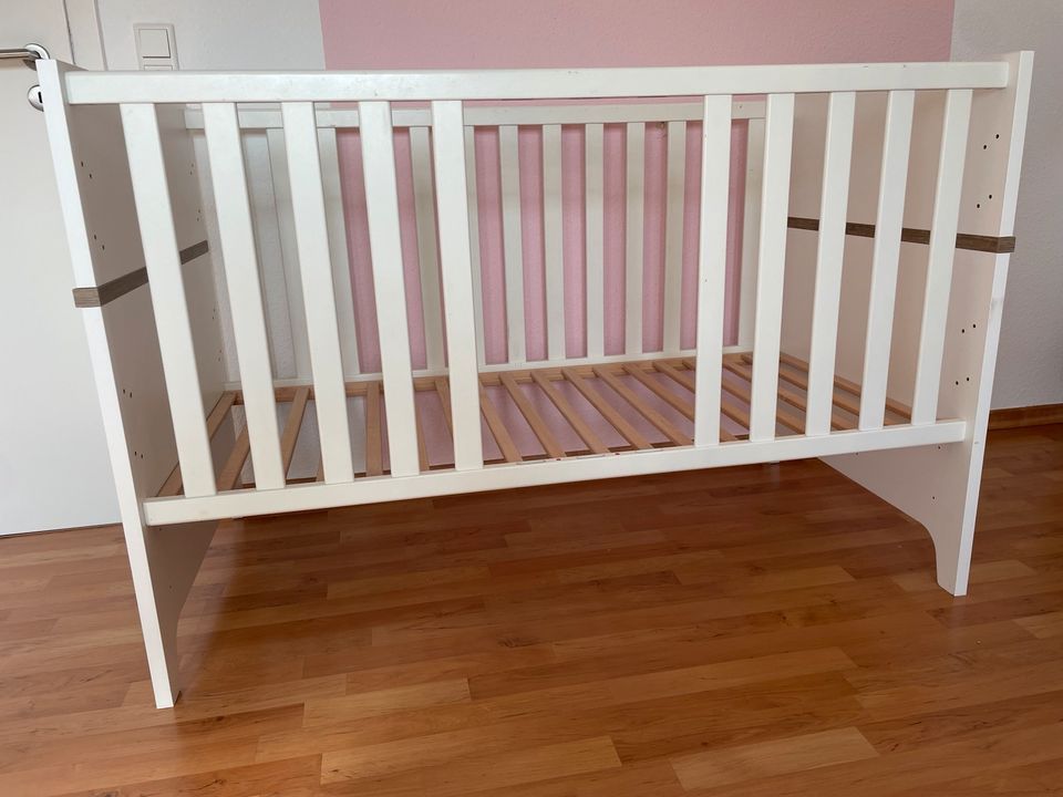 Babybett / Kinderbett von Mäusbacher in Damme