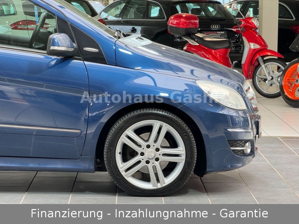 Mercedes-Benz B-200CDI Designo-Grand Edition*Automatik*Navi* in Mönchengladbach