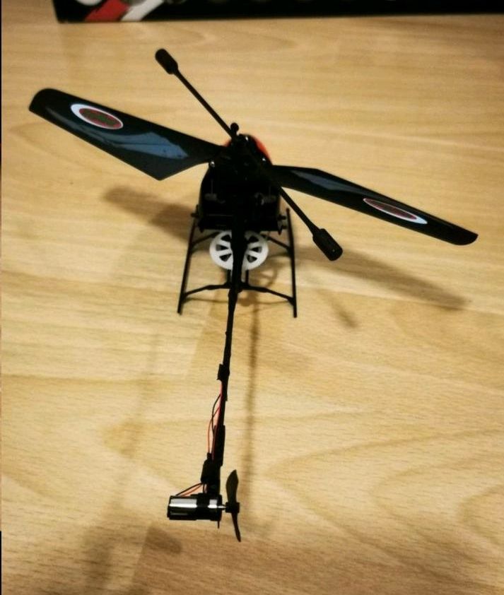 80€ 2x Rc Helikopter E-rix 100 Pro 2,4 GHz  heli in Gütersloh