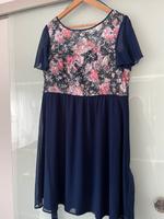 Elegantes Kleid dunkelblau mit Pailetten Baden-Württemberg - Kappel-Grafenhausen Vorschau