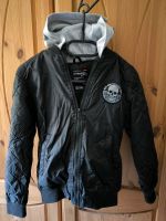 Coole Jacke 134/140 Niedersachsen - Seesen Vorschau