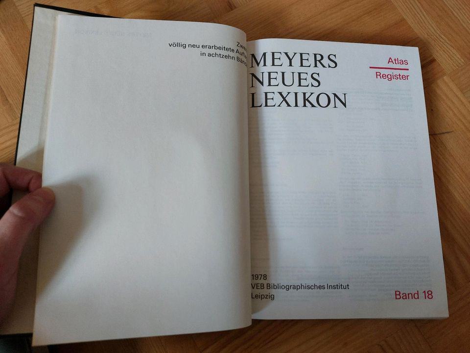 Meyers neues Lexikon 1-18 in Dresden