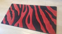 Teppich (rot-schwarzes Zebramuster) Walle - Handelshäfen Vorschau