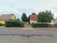 Haus DHH 1300qm Grundstück 90qm Wohnfläche 3 Garagen OHNE MAKLER Sachsen - Riesa Vorschau