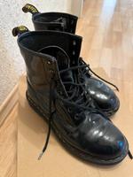 Dr. Martens Stiefellette schwarz Glanz Größe 38 Berlin - Biesdorf Vorschau
