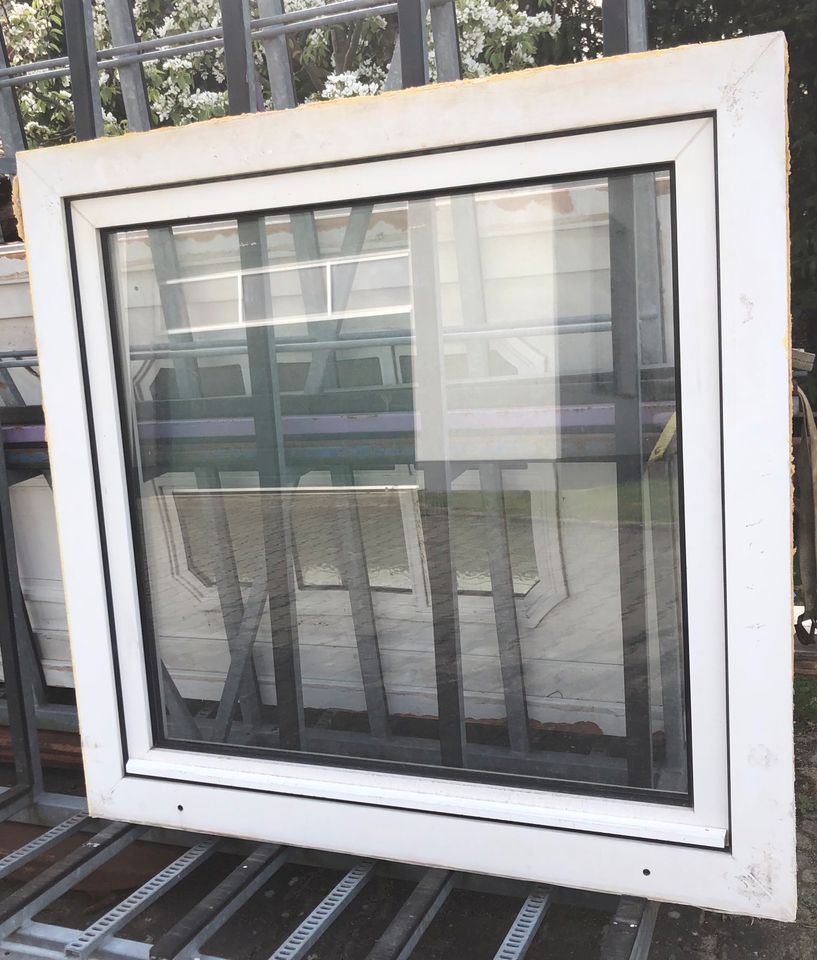 Fenster 1175 x 1145 weiss Dreh Kipp Kunststofffenster 117,5x114,5 in Thiendorf