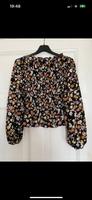 Bluse Blusenshirt Blumen Blümchen ICHI 36 Schleswig-Holstein - Rade b. Rendsburg Vorschau