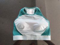 Sport-BH Bustier M 40/42 crane grün Nordrhein-Westfalen - Korschenbroich Vorschau