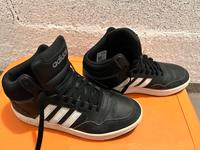 Adidas Sneakers Gr. 39 schwarz Hessen - Sulzbach Vorschau