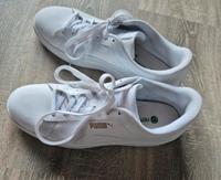 Neuwertige Sneaker  von Puma in Grösse 41 zu verkaufen Nordrhein-Westfalen - Olpe Vorschau