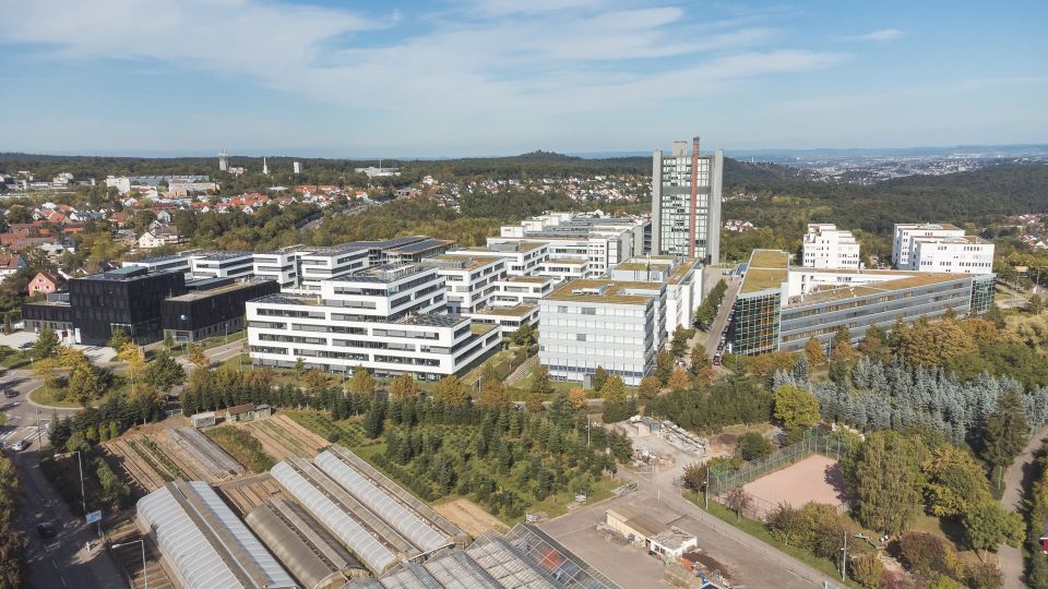 Grundstück mit Wohnhaus und Entwicklungspotential in Stuttgart