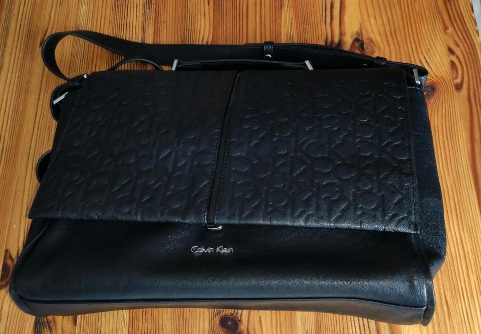 Tasche Calvin Klein Herren/ Damen in Abensberg