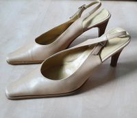 Karen Schuhe high heels Pumps beige 40 old money style Hessen - Gernsheim  Vorschau