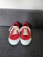 Sneaker rot/weiß Levis NEU Sportschuh Halbschuh Schnürschuh Damen Niedersachsen - Oldenburg Vorschau