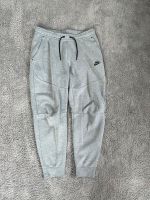 Nike Tech Fleece Jogginghose Hessen - Bad Schwalbach Vorschau