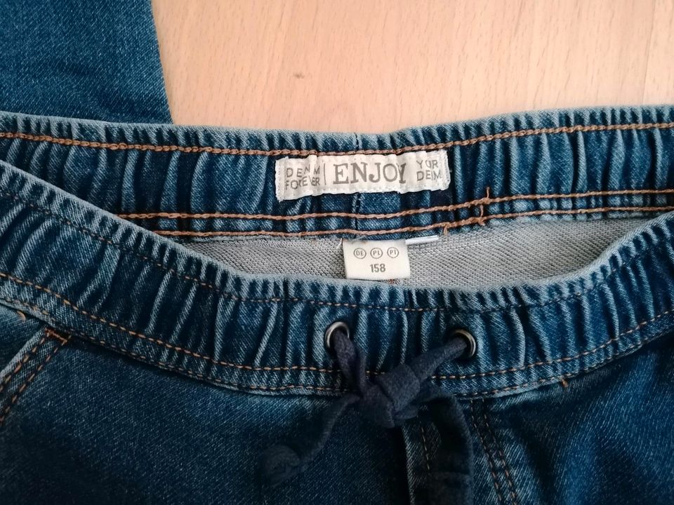 Jeans, Joggdenim Gr. 158 in Schmalkalden