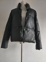 Zara Steppjacke Bomberjacke Pufferjacke Crop Oversized schwarz Nürnberg (Mittelfr) - Mitte Vorschau