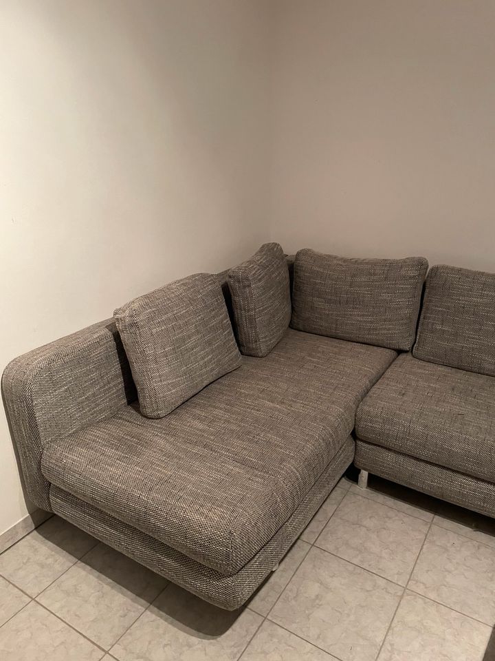 Couch Schlafcouch Sofa in Bornheim