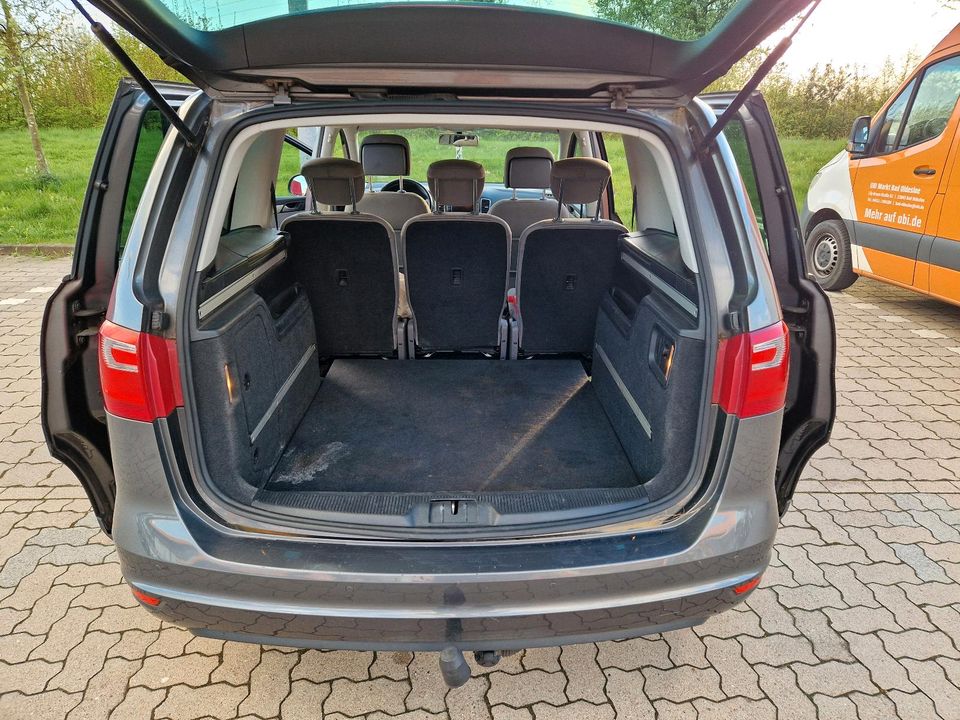 Seat Alhambra 2,0 TDI in Hamburg